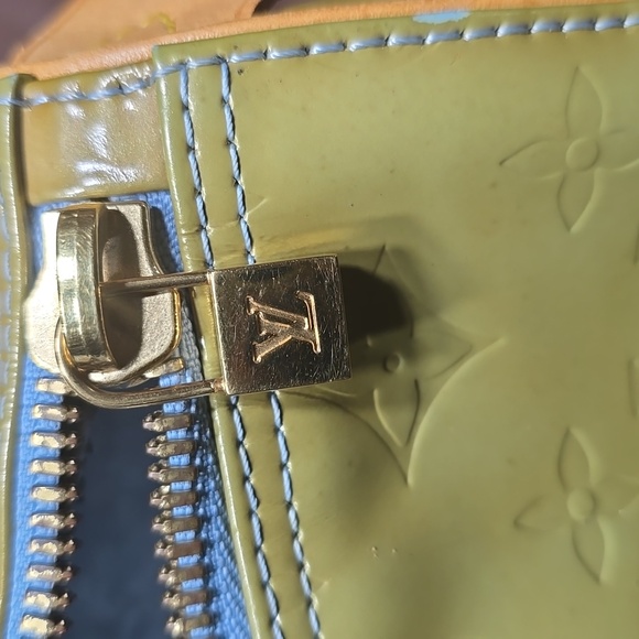 Louis vuitton vernis duffle - Picture 9 of 11